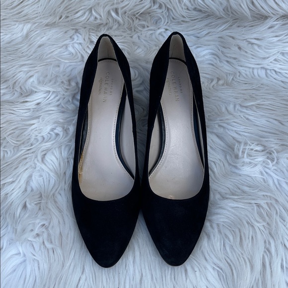 COLE HAAN Grand'os Signature Suede Low Heel Black Pumps SZ: 9B - Picture 1 of 12